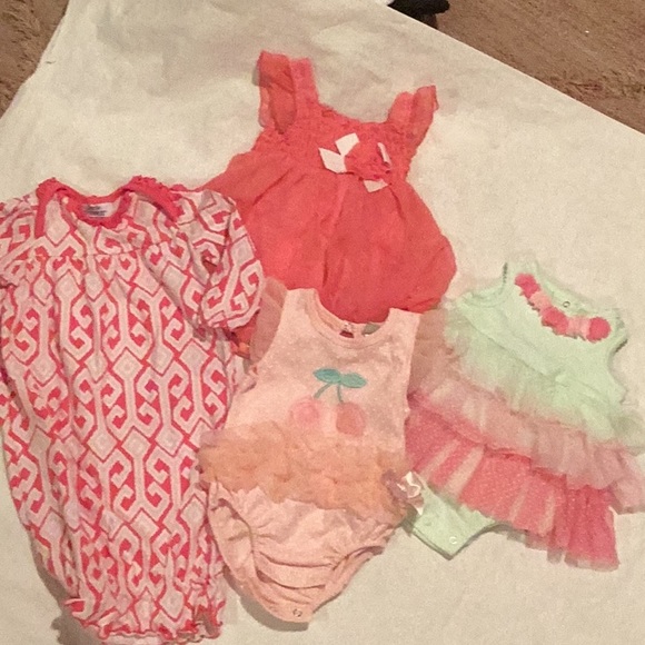 BABY GIRL BUNDLE LITTLE MAVEN,KYLE DEENA,LITTLE ME+ SZ.3M - Picture 2 of 10